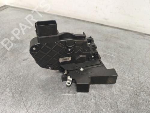 Used Front left lock Front left lock VOLVO C30 (533) 1.8 FlexFuel (125 hp) 33208233 33208233