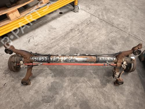 Used Rear axle PEUGEOT 206 Hatchback (2A/C) 1.4 LPG (75 hp) 27571106