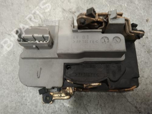 Used Front right lock PEUGEOT 206 Hatchback (2A/C) 2.0 HDI 90 (90 hp) 23572528