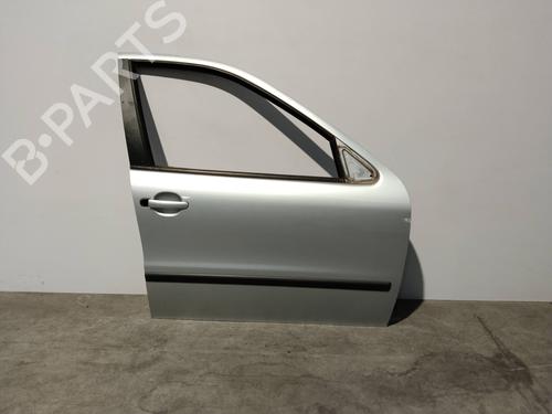 Used Right front door SEAT LEON (1M1) 1.9 TDI (110 hp) 15679950