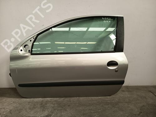 Used Left front door PEUGEOT 206 Hatchback (2A/C) 2.0 HDI 90 (90 hp) 32423558