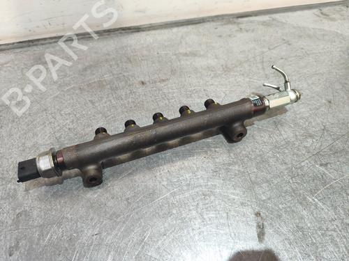 Used Injection rail Injection rail OPEL ASTRA K Sports Tourer (B16) 1.6 CDTi (35) (136 hp) 34239592 34239592