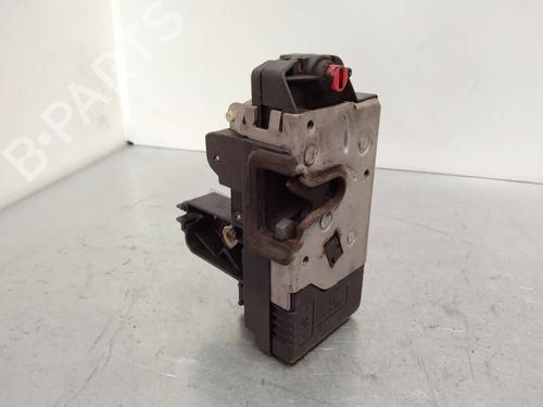 Venstre bak lås OPEL CORSA C (X01) 1.3 CDTI (F08, F68) (70 hp) 2252466