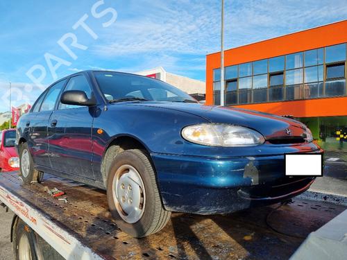 Left front indicator HYUNDAI ACCENT II (LC) 1.3 | BP10771010C32 