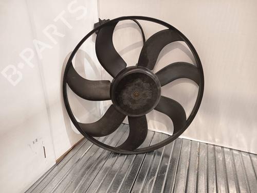 Used Radiator fan Radiator fan 39559405 39559405