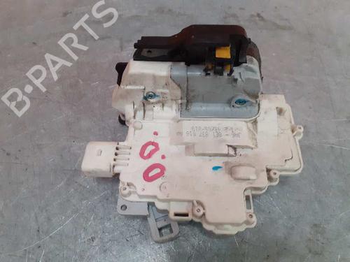 Vergrendeling rechts voor AUDI A4 B7 (8EC) 2.0 TDI 16V (140 hp) 4710442
