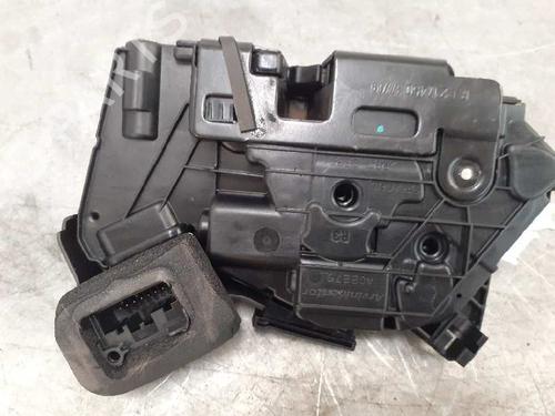 Used Front right lock VW POLO V (6R1, 6C1) 1.4 (6R1) (85 hp) 6470237