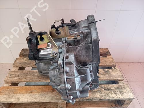 Gearkasse OPEL VIVARO A Van (X83) [2001-2015]  29272950