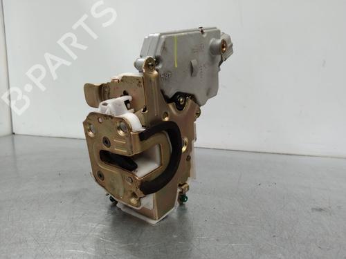 Used Front right lock NISSAN PRIMERA Hatchback (P11) [1996-2002]  2257396