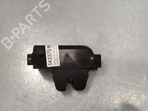 Used Tailgate lock CITROËN XSARA (N1) 1.9 D (70 hp) 2259548