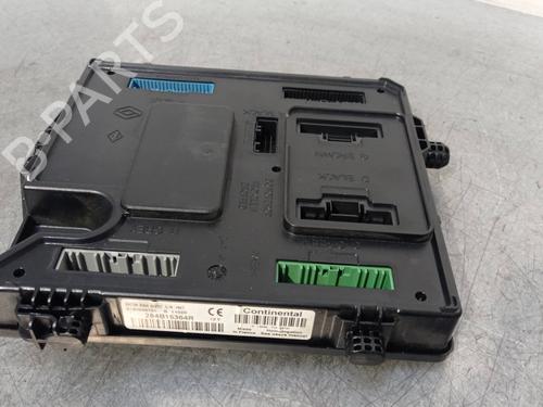 Used Fuse box RENAULT SCÉNIC III (JZ0/1_) [2008-2016]  21665887