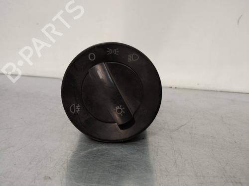 Used Headlight switch VW POLO (9N_, 9A_) 1.4 TDI (75 hp) 2247710