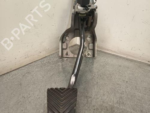 break-pedal-kia-soul-ii-ps-2014-2015-2016-2017-2018-2019-36840508 main image