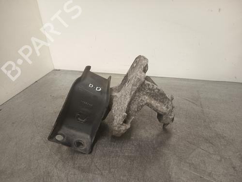 Used Engine mount NISSAN JUKE (F15) [2010-2019]  27703925