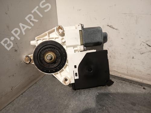 Left front window motor VW GOLF PLUS V (5M1, 521) | BP37477559E21 - Image 2