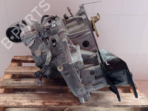 Used Gearbox VOLVO S60 I (384) 2.4 (140 hp) 27547467