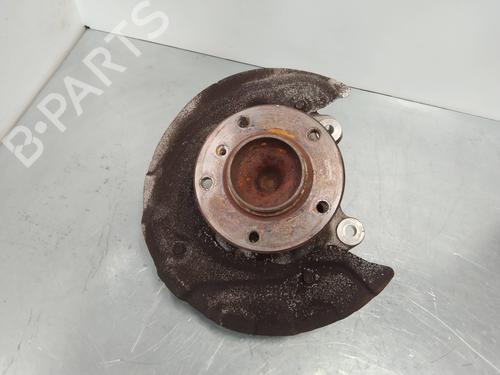 Used Left front steering knuckle BMW 1 (E87) 120 d (177 hp) 2257822