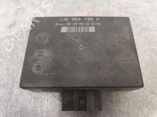 Module électronique Module électronique VW GOLF IV (1J1) [1997-2008] 36532554 36532554