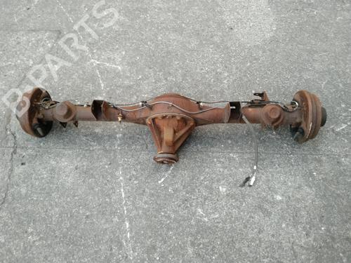 Used Rear axle SUZUKI GRAND VITARA I (FT, HT) 2.0 TD 4x4 (SQ420D) (87 hp) 6515808