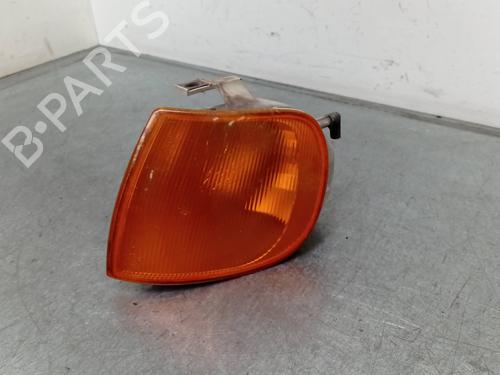 Blinklys fortil venstre VW POLO Hatchback Van (86CF) 1.0 (45 hp) 29747040