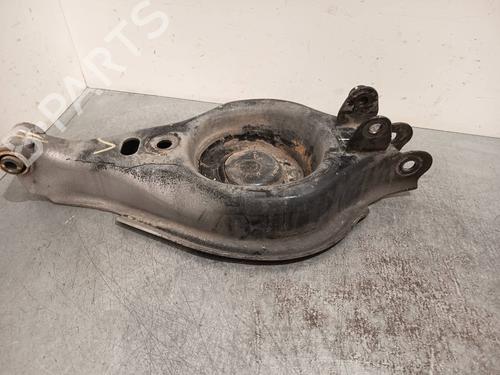Used Right rear suspension arm Right rear suspension arm 38751914 38751914