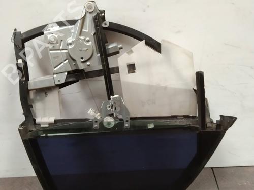 Used Right rear window motor AUDI A4 B5 Avant (8D5) 1.9 TDI quattro (115 hp) 2258902