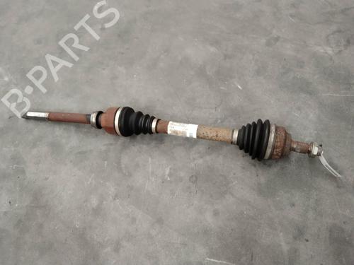 Used Right front driveshaft PEUGEOT 207 (WA_, WC_) 1.6 HDi (90 hp) 13218443
