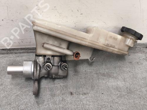 Used Brake master cylinder Brake master cylinder 34215251 34215251
