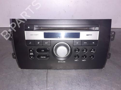 Used Radio FIAT SEDICI (189_) 1.9 D Multijet (120 hp) 7299349