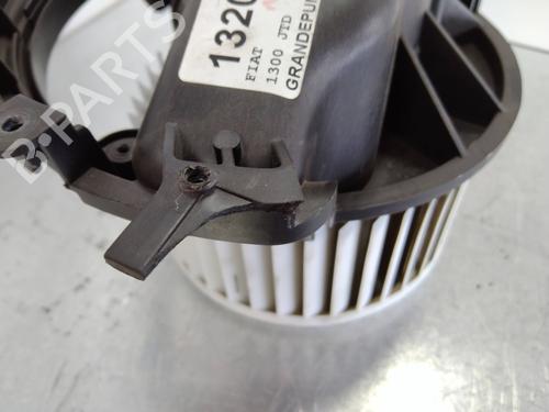 Heater blower motor FIAT GRANDE PUNTO (199_) 1.3 D Multijet (199.AXD11, 199.AXD1A, 199.AXD1B,... | BP7899111M62 