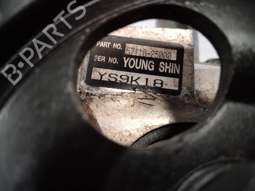 Steering pump HYUNDAI ACCENT II (LC) 1.3 | BP6470384M99 