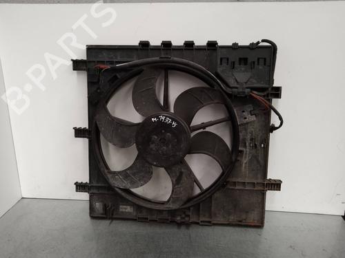 Used Radiator fan MERCEDES-BENZ V-CLASS (638/2) [1996-2003]  15689035