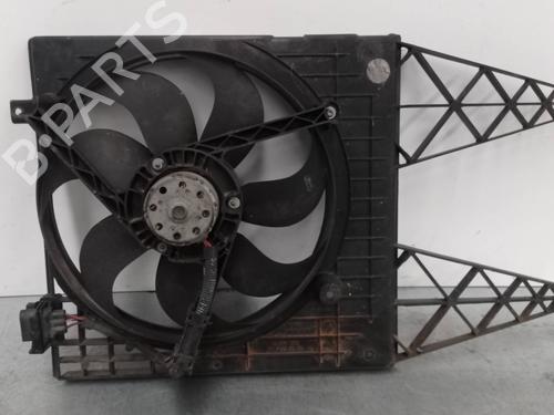 Køleventilator elektrisk VW GOLF IV (1J1) 1.9 TDI (90 hp) 10961502