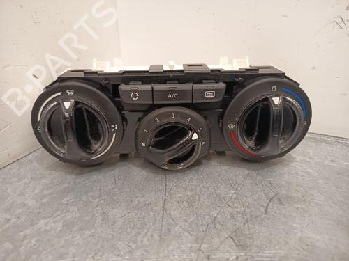 Used Climate control Climate control 38303413 38303413