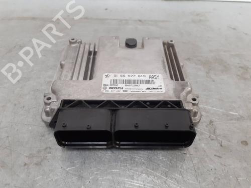 Used Engine control unit (ECU) OPEL INSIGNIA A (G09) 2.0 CDTI (68) (131 hp) 7084815