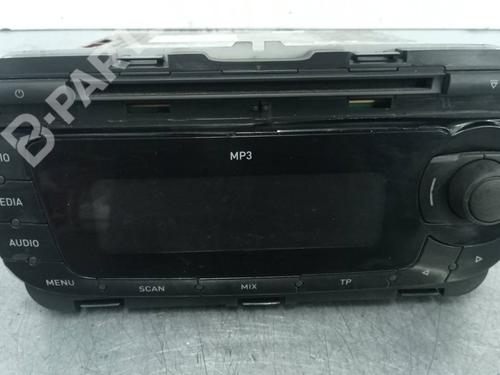 Used Radio Radio SEAT LEON (1P1) 1.9 TDI (105 hp) 11087329 11087329