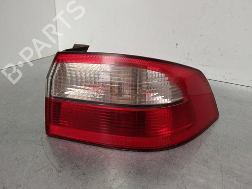 Used Right taillight RENAULT LAGUNA II (BG0/1_) 1.6 16V (BG0A, BG0L) (107 hp) 14987672