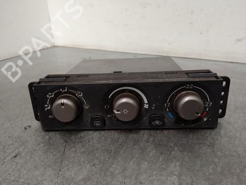 Used Climate control MITSUBISHI PAJERO III (V7_W, V6_W) 3.2 Di-D (V68W, V78W) (165 hp) 25729584