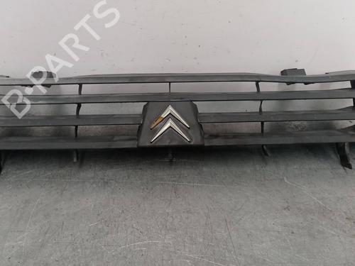 Used Grille CITROËN C15 Box Body/MPV (VD_) 1.8 D (60 hp) 14221135