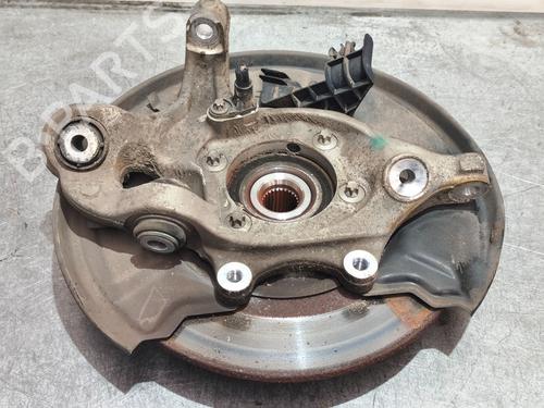 Used Right rear steering knuckle Right rear steering knuckle MERCEDES-BENZ C-CLASS (W204) [2007-2015] 34157517 34157517