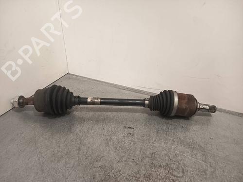 Aandrijfas links voor Aandrijfas links voor OPEL CORSA E (X15) [2014-2026] 39883027 39883027