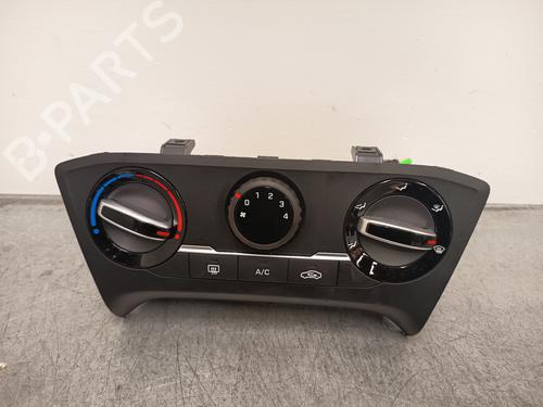 Used Climate control HYUNDAI i20 II (GB, IB) [2014-2021]  27597644
