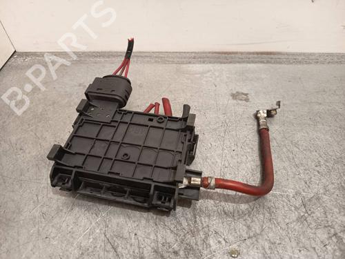 Used Fuse box Fuse box VW GOLF IV (1J1) 1.9 TDI (110 hp) 40226479 40226479