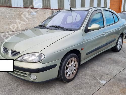 Used Parts RENAULT MEGANE I Classic (LA0/1_) 1.4 16V (LA0D, LA1H, lA0W, LA10) (95 hp) 4373665