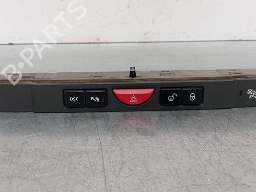 Used Warning switch LAND ROVER RANGE ROVER SPORT I (L320) 2.7 D 4x4 (190 hp) 12451587