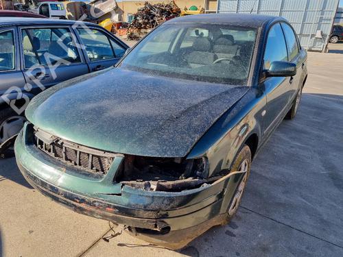 Left taillight VW PASSAT B5 (3B2) 1.9 TDI | BP10043032C34