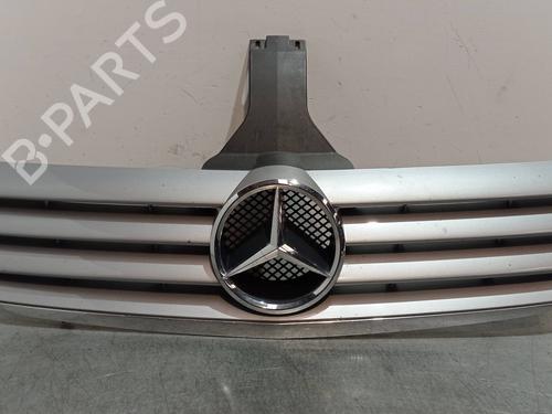 Used Grille MERCEDES-BENZ C-CLASS Coupe (CL203) C 220 CDI (203.706) (143 hp) 30935798