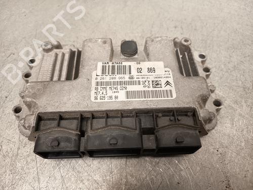 Used Engine control unit (ECU) OPEL ZAFIRA A MPV (T98) [1999-2006]  27338157
