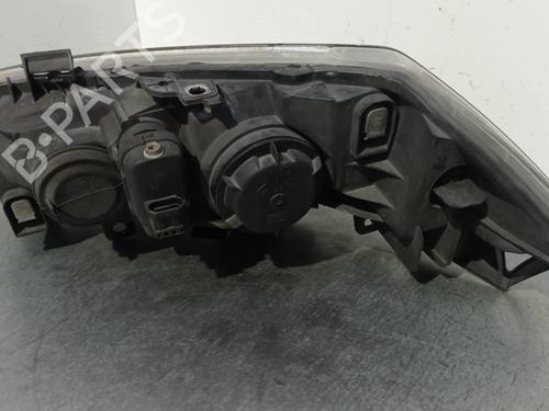 Right headlight RENAULT MEGANE II Saloon (LM0/1_) 1.9 dCi (LM0G, LM1G, LM2C) | BP29937816C29