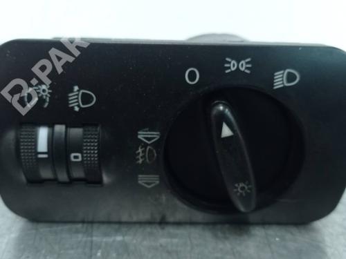 Used Switch Switch SEAT LEON (1M1) 1.9 TDI (90 hp) 11132974 11132974